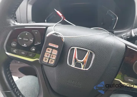 2018 Honda Odyssey Ex-L z USA, uszkodzony, nr VIN 5FNRL6H71JB057409